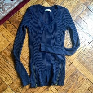 Abercrombie and Fitch Sweater